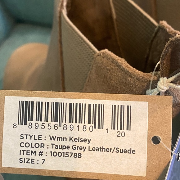 NWT Toms Women’s Kelsey Boots in Taupe Grey Leather/Suede Size 7 - Picture 5 of 10